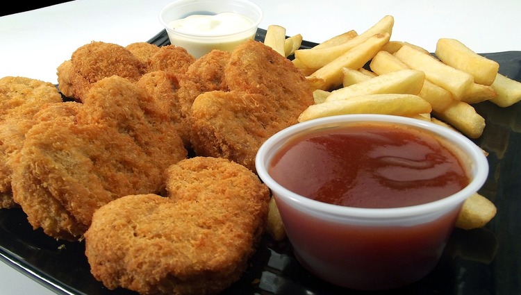 Chicken Nuggets with BBQ Sauce and Fries - Chicken Recipe