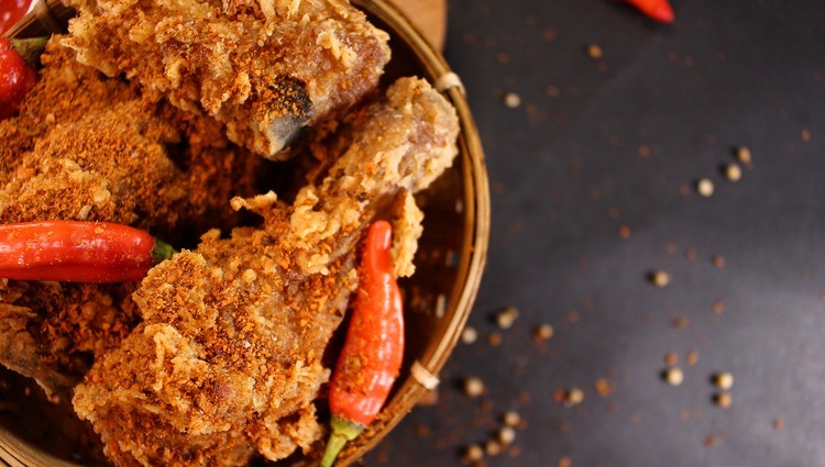Chicken Recipe - Spicy Fried Chicken with Chili Peppers